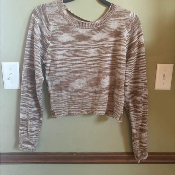 Medium beige Guilded intent top - Picture 2 of 2